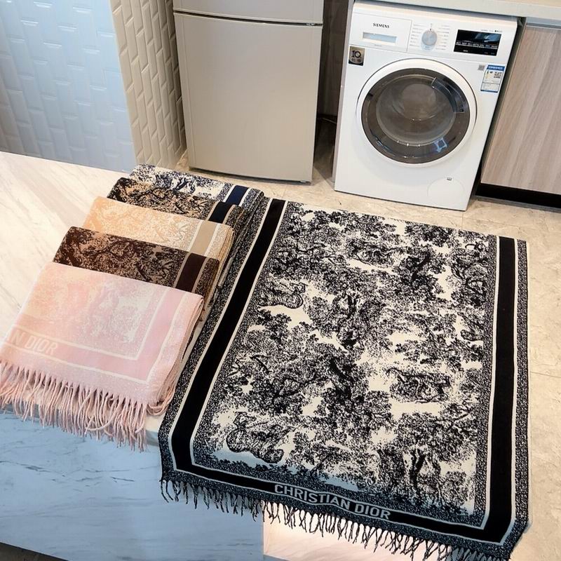 Dior scarf 50X180cm 100%羊毛 E21